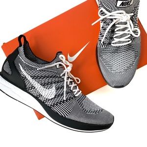 | air zoom mariah flyknit racer running shoe |
